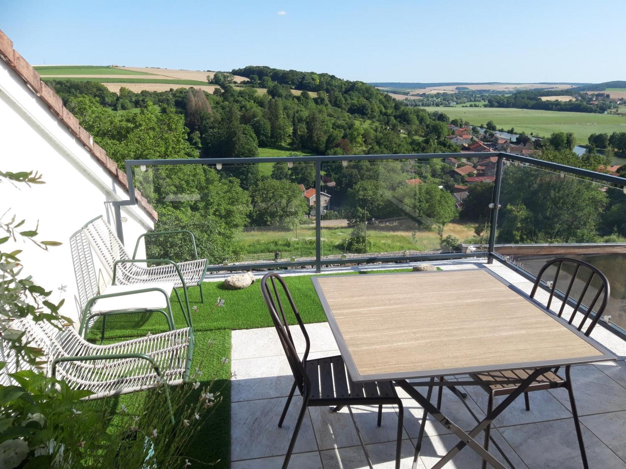 B&B Chez Fouchs - Chambre D'Hotes Dun-sur-Meuse Εξωτερικό φωτογραφία