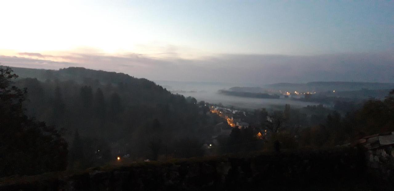 B&B Chez Fouchs - Chambre D'Hotes Dun-sur-Meuse Εξωτερικό φωτογραφία